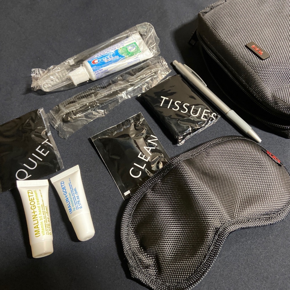 Tumi Delta Bag Travel Kit For Delta Air Toiletry Make… Gem